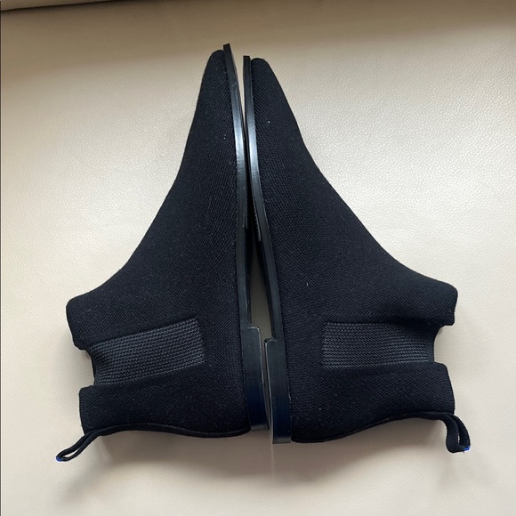 Rothy's Merino onyx Black Ankle Booties - Picture 4 of 6